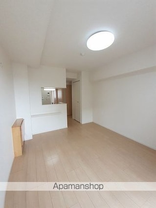 サンリットⅢ[1R/30.83m2]のリビング・居間