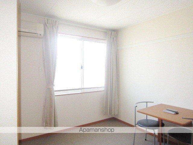 レオパレス太陽の内装写真