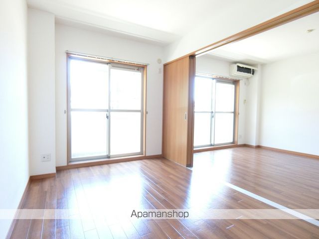 田畑ハイツそれいゆ上西郷Bの内装写真