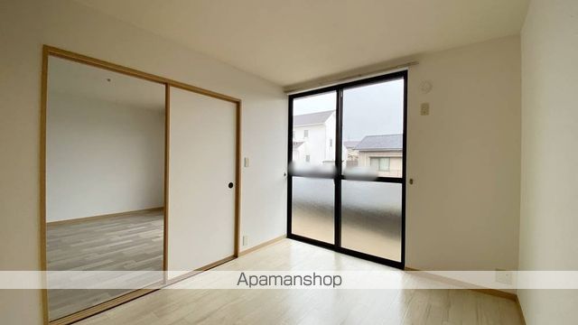 パインパレス Fの内装写真
