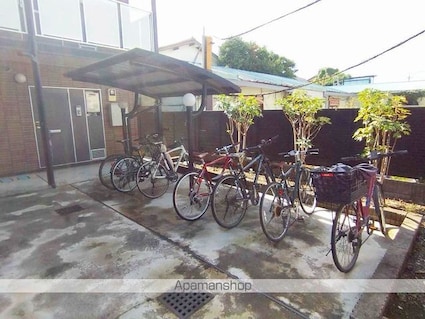 レオパレスＶ　Ｆｉｅｌｄ[1K/19.87m2]の共用部