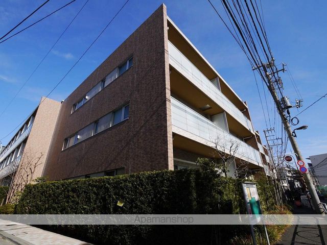 コンフォリア目黒青葉台の外観写真