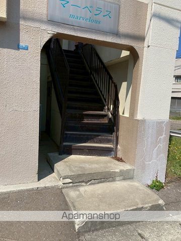 マーベラスの玄関写真