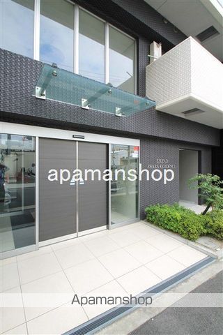 エスリードAWAZAレジデンスの玄関写真