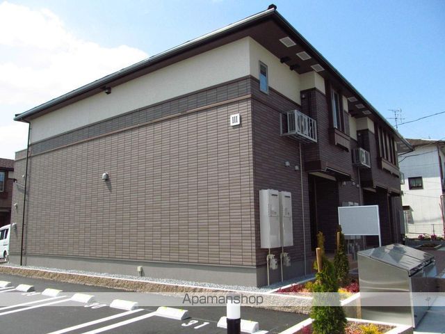 フランヴェールIIの外観写真