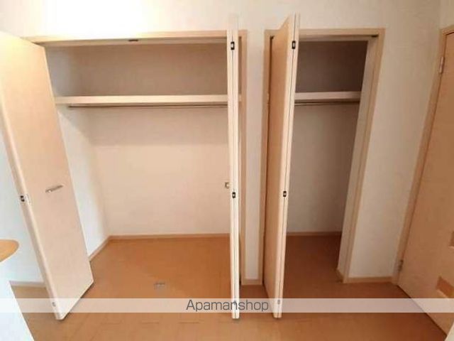 クリスタルローズ A棟の内装写真
