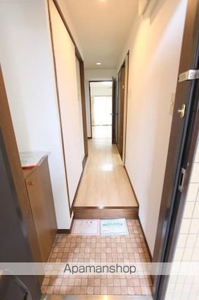 香川県高松市花園町３丁目[1K/26.1m2]の玄関