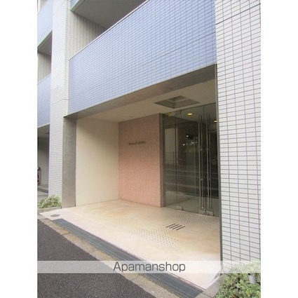 ロネスタＲ文京護国寺[1LDK/37.72m2]のエントランス