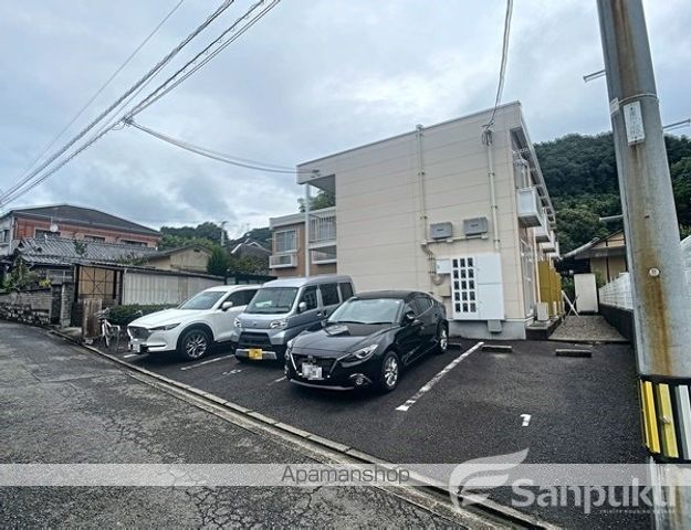 レオパレスシェルフィード山越の外観写真