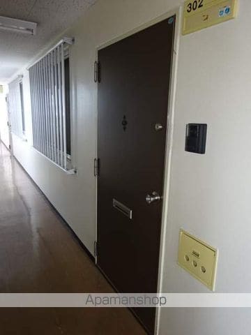 シャルム帯広の玄関写真