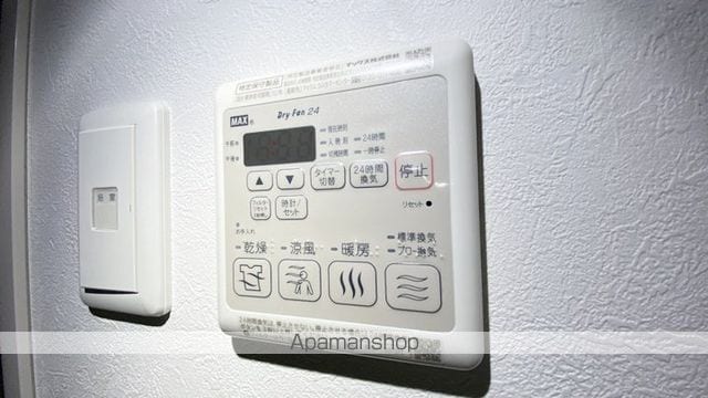 レトアエイショクの内装写真