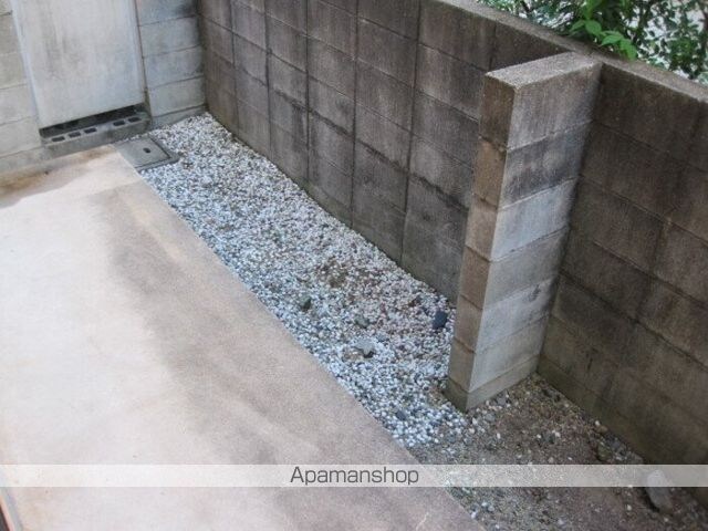 メゾン　エル　Ａ棟[3DK/50.34m2]のバルコニー