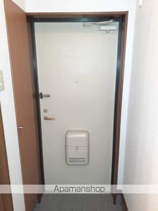 ラシーヌ[1K/26.07m2]の玄関