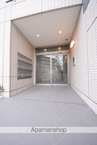 第一フラワーマンション弐番館の玄関写真