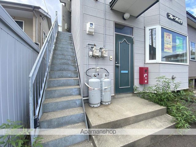 プルーンハイツの玄関写真