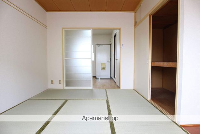 ハイツピーコックの内装写真