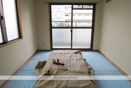 村岡ビル[1K/21m2]のリビング・居間