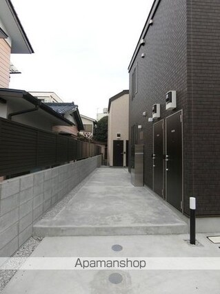 東京都昭島市松原町４丁目[1R/29.46m2]のエントランス