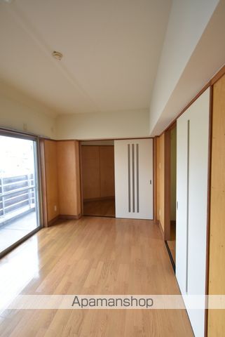 P&I伊島西ハイツの内装写真