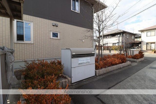 レゾナンツ B棟の内装写真