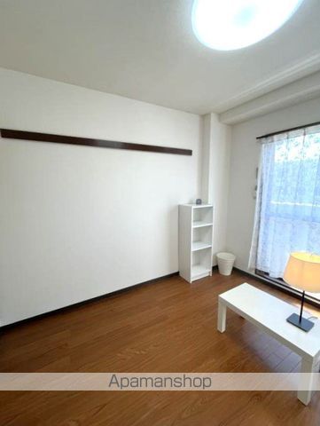 マンション輝の内装写真