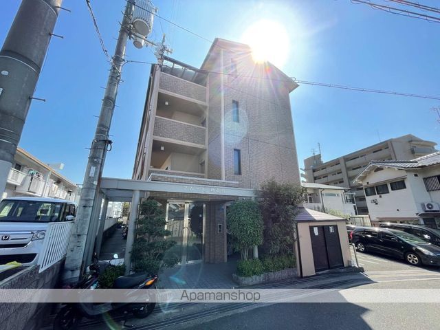 アムール新石切の外観写真