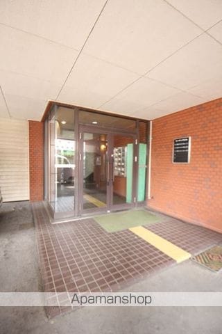 アルファスクエア麻生の玄関写真