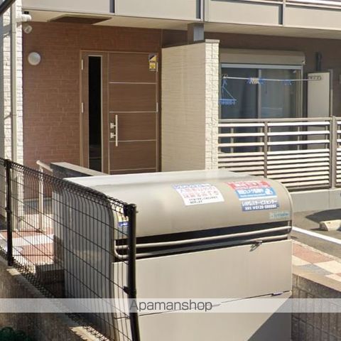 クレイノ西川口の玄関写真