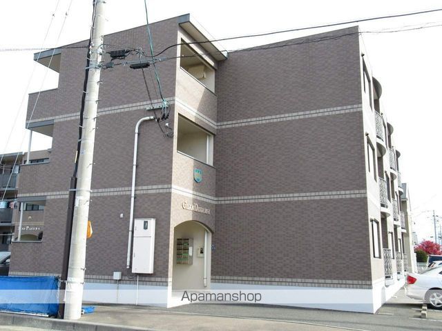 GLANDEURM−1の外観写真