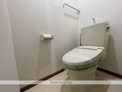 クレストール島[2DK/46.06m2]のトイレ