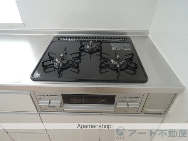メイクロードIIIの内装写真