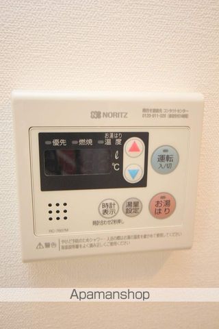 ワールドアイ難波南ミラージュの内装写真
