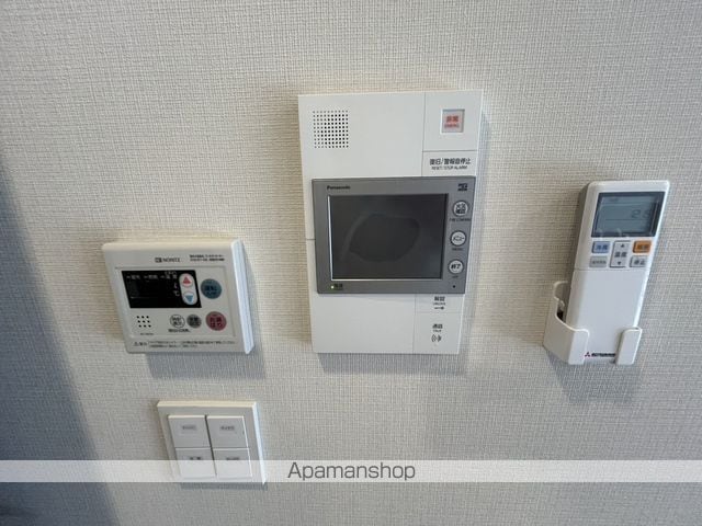 コンフォリア新大阪宮原Qの内装写真