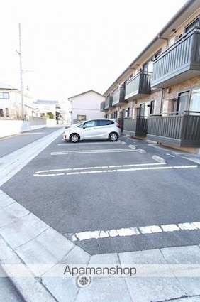 ベルタ松縄[1LDK/33.39m2]の駐車場