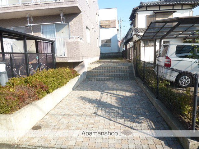 サンパークヒルズ高砂の玄関写真