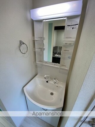 東京都中野区若宮２丁目[1R/12.65m2]の洗面所