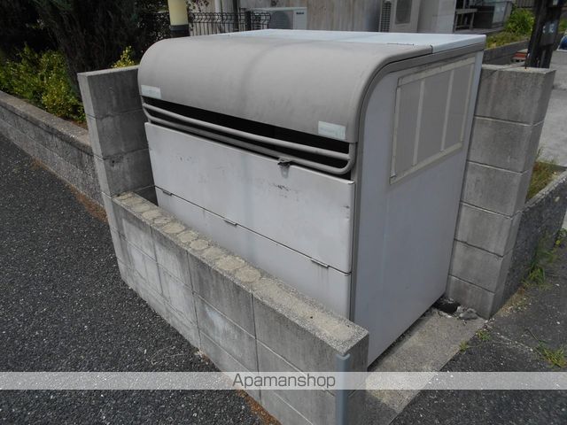 プラッサムコートTI A棟の外観写真