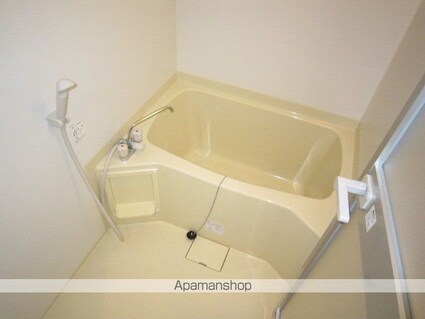 Ｎｏｒｔｈ　Ｌｉｌａｃ[1K/28.05m2]のバス