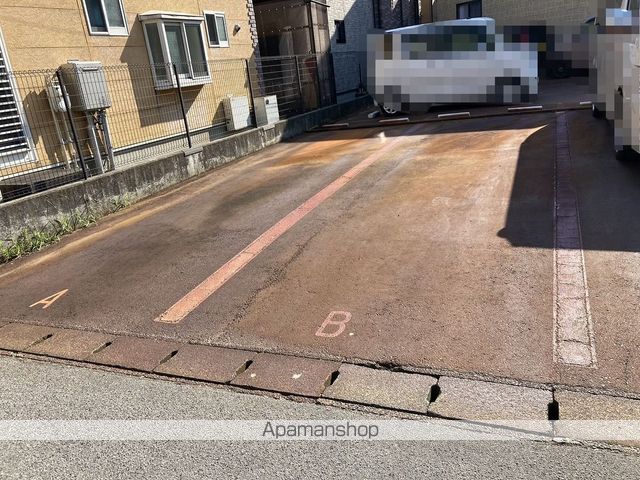 カナール紫竹の外観写真