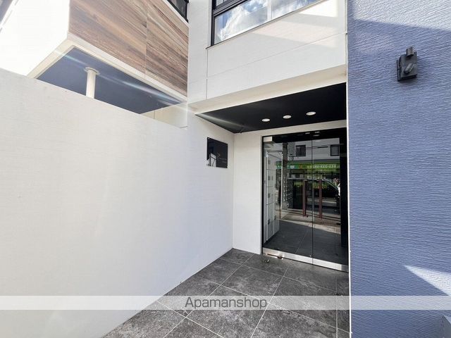 ピオネロ山鼻の玄関写真