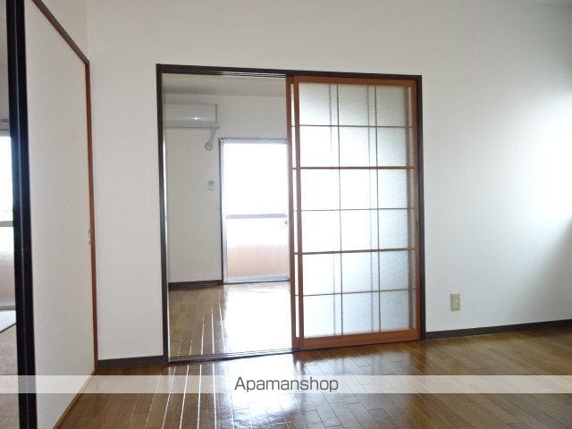 アンソレイエ三ヶ名の内装写真