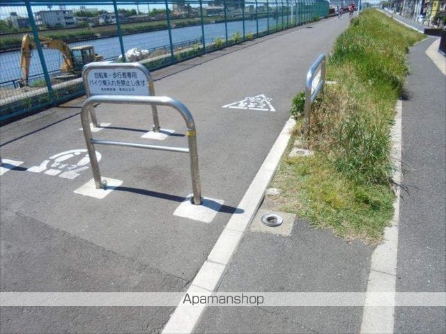 総武・中央緩行線 小岩駅 徒歩20分 2階建 築8年の周辺写真
