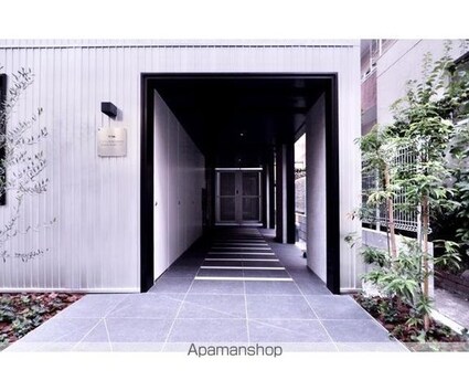 トライム早稲田鶴巻町[1LDK/30.44m2]のエントランス1