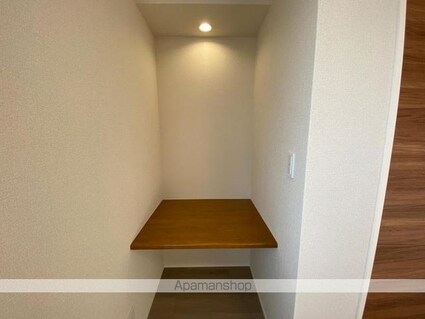 ヴォワレ　エ　フルール新北町[1LDK/45.63m2]の収納