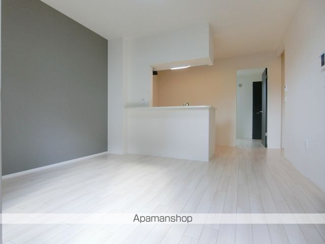 SCHAAN CARTERの内装写真