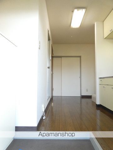 プランタン IIIの内装写真