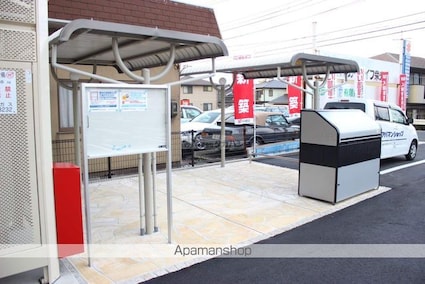 フリーディア[2LDK/67.36m2]の共用部1