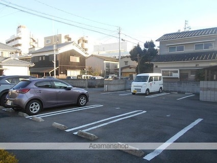 グレイス　Ａ棟[1LDK/40.18m2]の駐車場