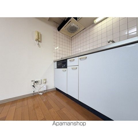 グローバル川沿の内装写真