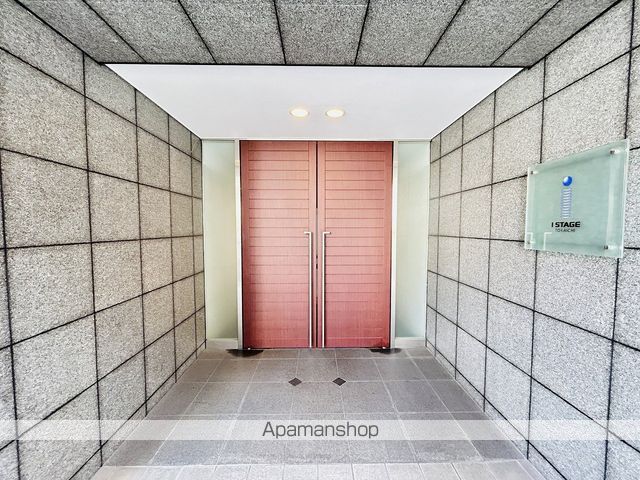 アイステージ十日市の玄関写真